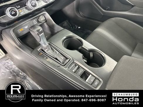 Used 2023 Honda Civic Sport image 18