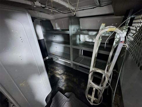 Used 2020 Nissan NV200 S FWD image 20