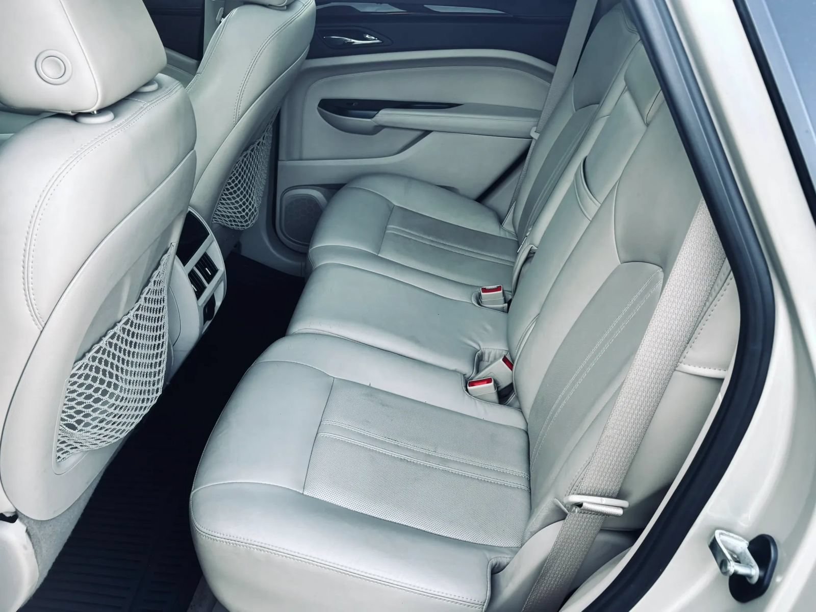 Used 2015 Cadillac SRX Performance AWD/4WD image 17