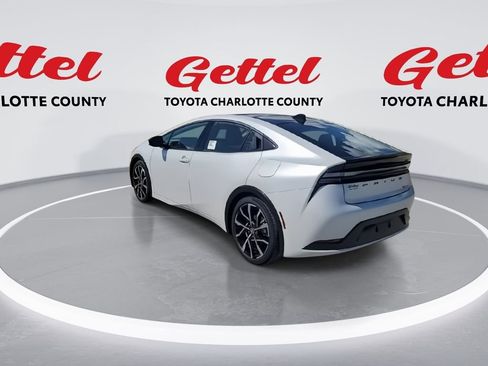 New 2026 Toyota Prius Plug-In Hybrid image 6