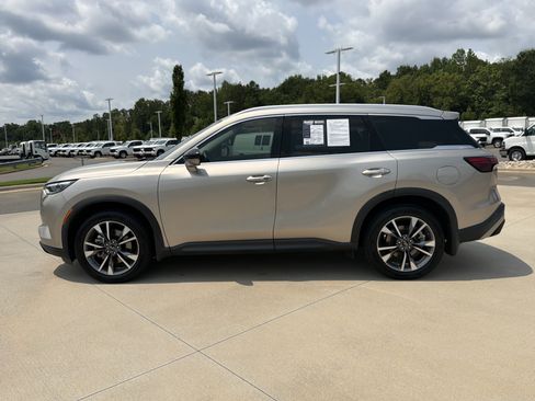 Used 2024 INFINITI QX60 Luxe AWD/4WD image 30