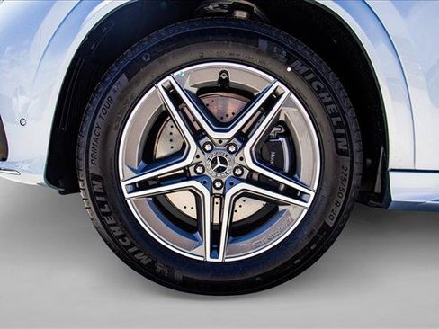 New 2026 Mercedes-Benz GLE 450 4MATIC image 9
