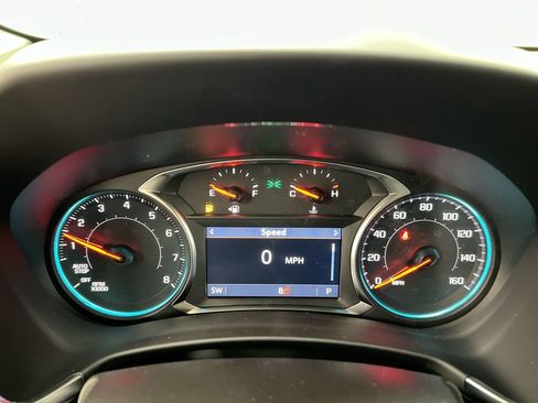 Used 2024 Chevrolet Equinox LT FWD image 11