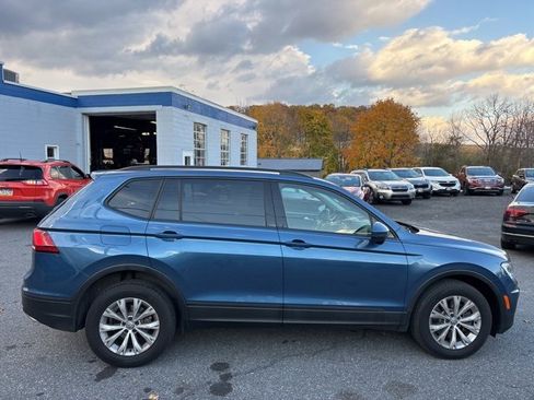 Used 2018 Volkswagen Tiguan S image 8