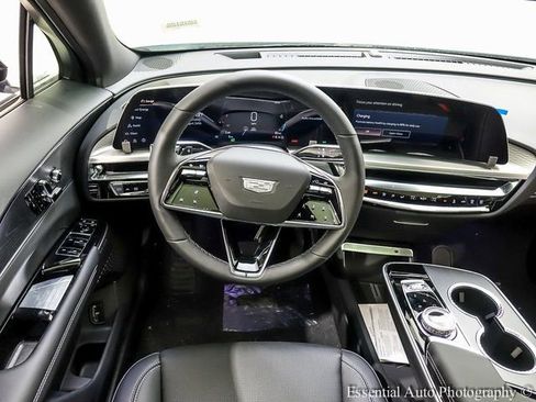 New 2025 Cadillac Lyriq Sport w/ LPO, Floor Liner Package image 11