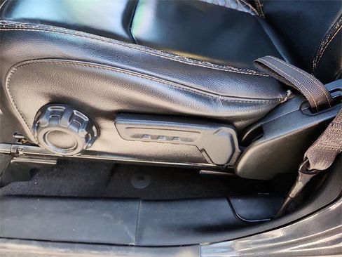 Used 2021 Jeep Wrangler Unlimited Sahara image 13