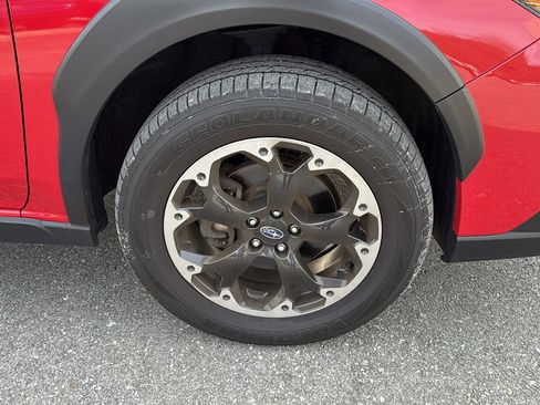 Used 2023 Subaru Crosstrek 2.0i Premium image 11