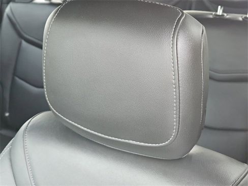 Used 2021 Cadillac XT6 Premium Luxury image 15