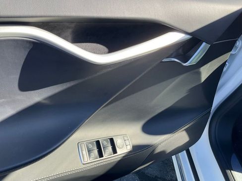 Used 2017 Tesla Model S 100D AWD/4WD image 25