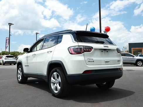 Used 2018 Jeep Compass Latitude AWD/4WD image 8