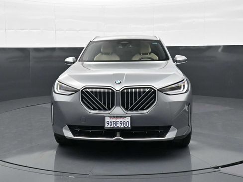 Used 2026 BMW X3 xDrive30i w/ Convenience Package AWD/4WD image 2