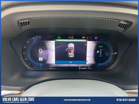 Used 2025 Volvo XC60 T8 Plus image 25