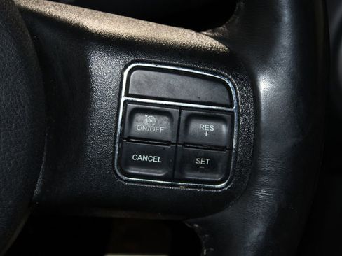 Used 2018 Jeep Wrangler Unlimited Sport S AWD/4WD image 32
