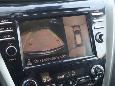 Used 2021 Nissan Murano Platinum w/ Cargo Package image 17