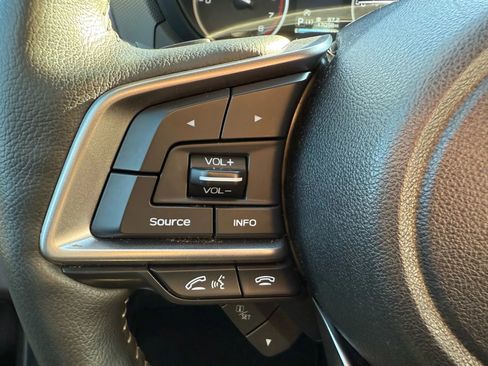 Used 2023 Subaru Forester Limited image 21