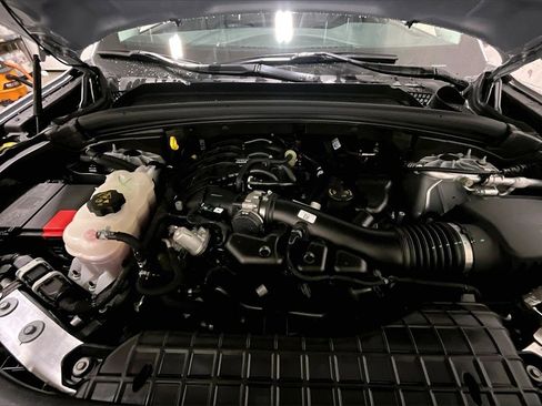 Used 2023 Jeep Grand Cherokee Limited w/ Luxury Tech Group II image 29