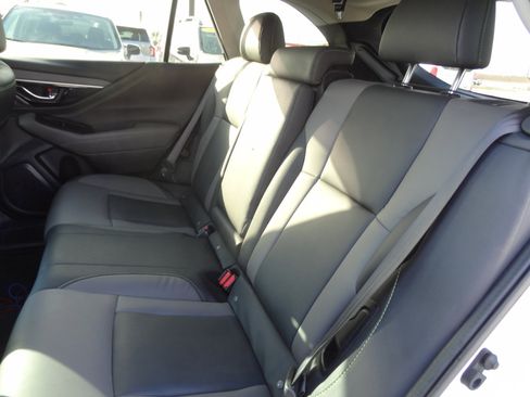 Used 2021 Subaru Outback Onyx Edition XT image 15