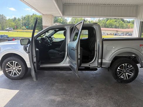 Used 2023 Ford F150 XL w/ STX Appearance Package AWD/4WD image 10