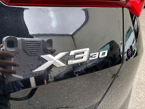 Used 2025 BMW X3 xDrive30i w/ Premium Package image 11