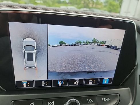 Certified 2022 Chevrolet Blazer RS w/ Enhanced Convenience Package AWD/4WD image 25