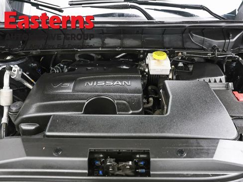 Used 2023 Nissan Pathfinder SL AWD/4WD image 6