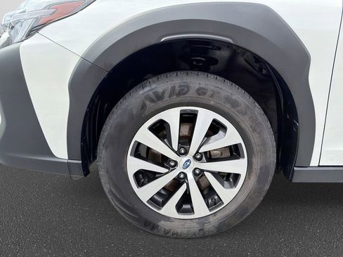 Used 2025 Subaru Outback Premium image 14