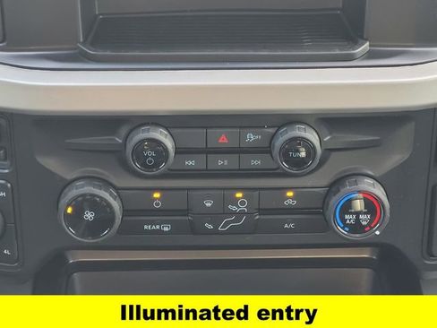 New 2026 Ford F250 XLT w/ FX4 Off-Road Package AWD/4WD image 15