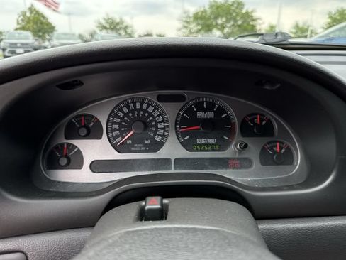 Used 2003 Ford Mustang Mach 1 RWD image 11