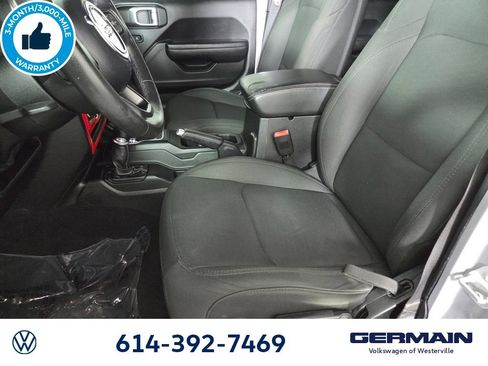 Used 2018 Jeep Wrangler Unlimited Sport S AWD/4WD image 14