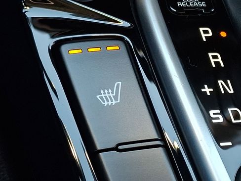 Used 2021 Kia Seltos SX image 24