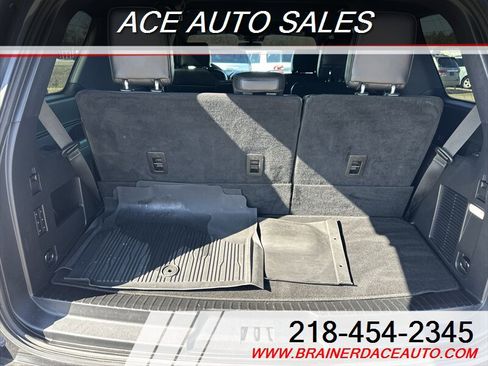 Used 2019 Ford Expedition XLT w/ Equipment Group 202A image 16