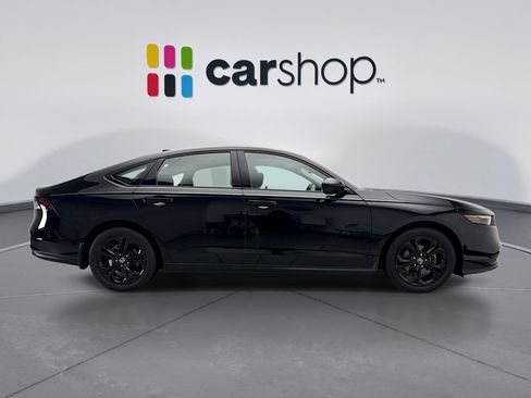 Used 2025 Honda Accord SE image 6