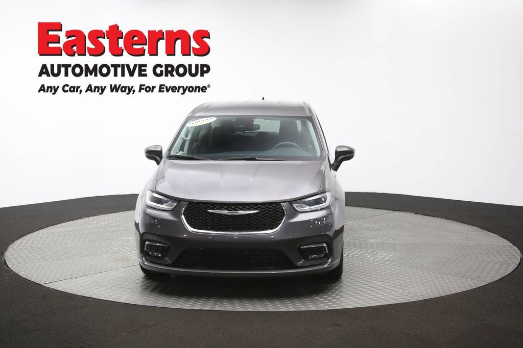 Used 2023 Chrysler Pacifica Touring-L FWD image 56