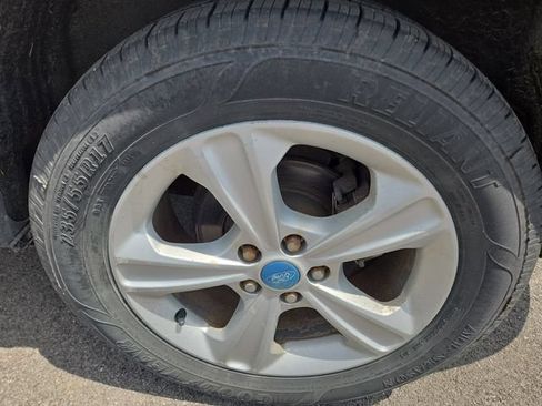 Used 2013 Ford Escape SE AWD/4WD image 24