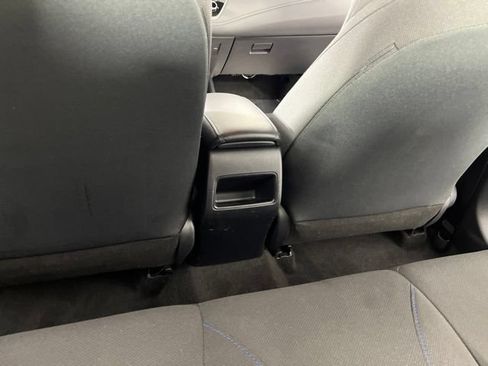 Used 2022 Toyota Corolla SE FWD image 40