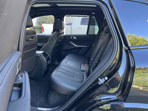 Used 2021 BMW X5 xDrive45e w/ M Sport Package AWD/4WD image 32