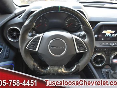 Used 2018 Chevrolet Camaro SS image 28