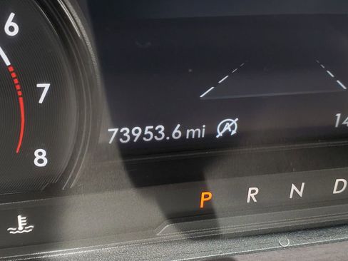 Used 2021 Lincoln Corsair AWD image 23