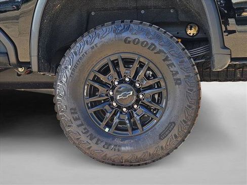 New 2026 Chevrolet Silverado 2500 ZR2 AWD/4WD image 10
