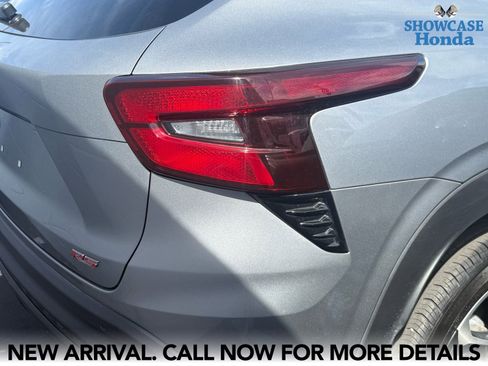 Used 2024 Chevrolet Trax RS w/ Driver Confidence Package image 11