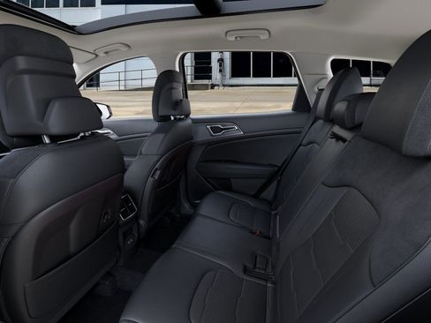 New 2026 Kia Sportage SX image 18