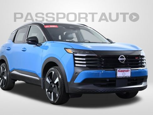 Certified 2025 Nissan Kicks SR AWD/4WD image 4