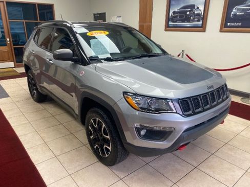 Used 2021 Jeep Compass Trailhawk AWD/4WD image 6