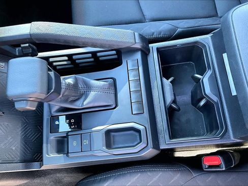 Used 2024 Toyota Tacoma SR image 14