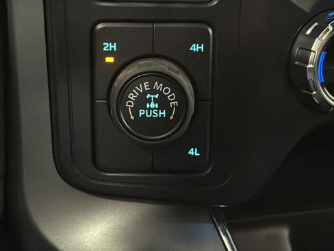 Used 2025 Ford F150 XLT w/ Equipment Group 302A MID AWD/4WD image 18