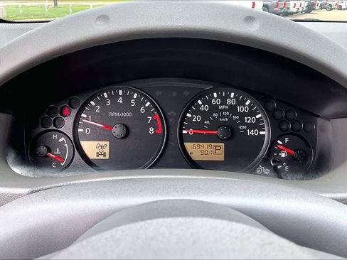 Used 2020 Nissan Frontier SV w/ Midnight Edition Floor Mats AWD/4WD image 25
