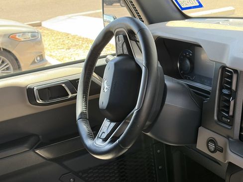 Used 2024 Ford Bronco Wildtrak AWD/4WD image 10