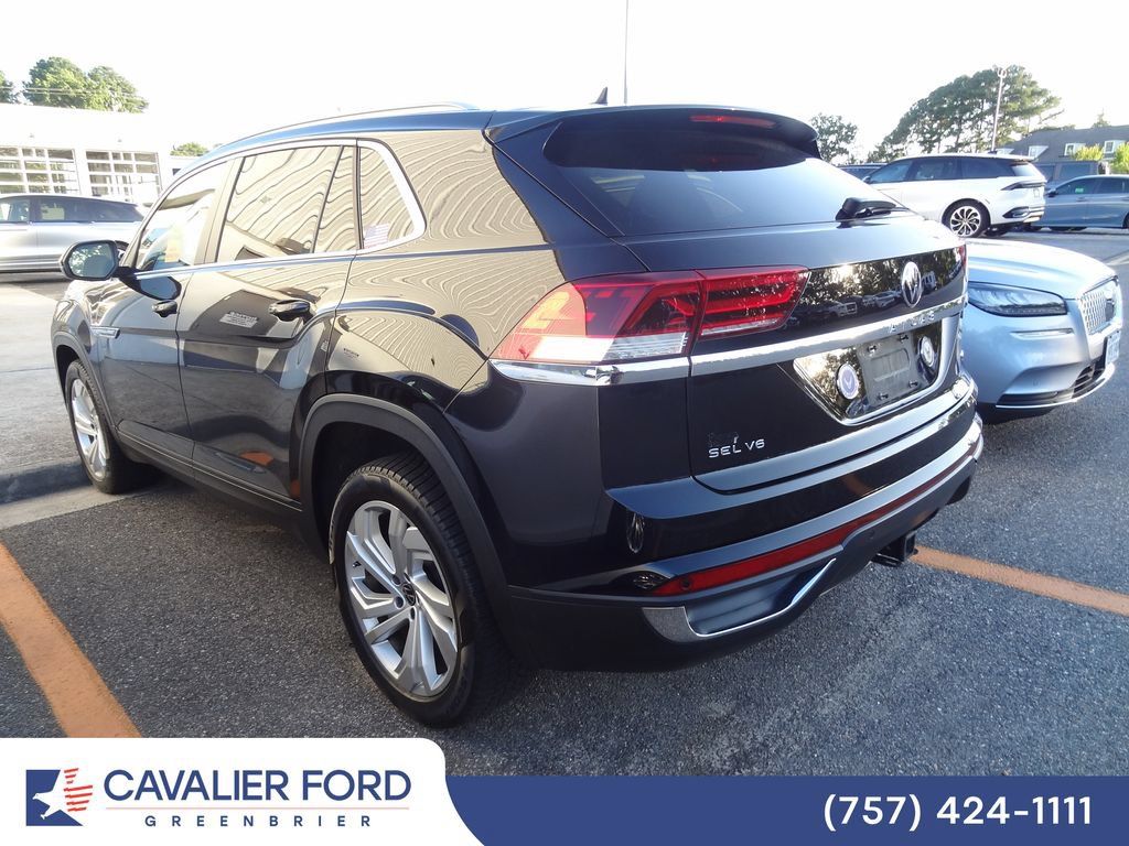 Used 2020 Volkswagen Atlas Cross Sport SEL AWD/4WD image 4