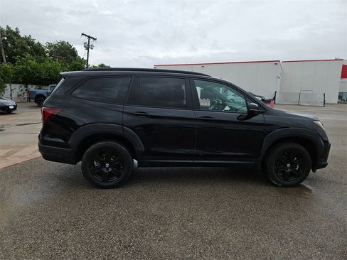 Used 2022 Honda Pilot TrailSport image 9