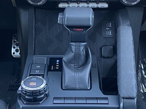 Certified 2024 Toyota Tacoma TRD Sport AWD/4WD image 34